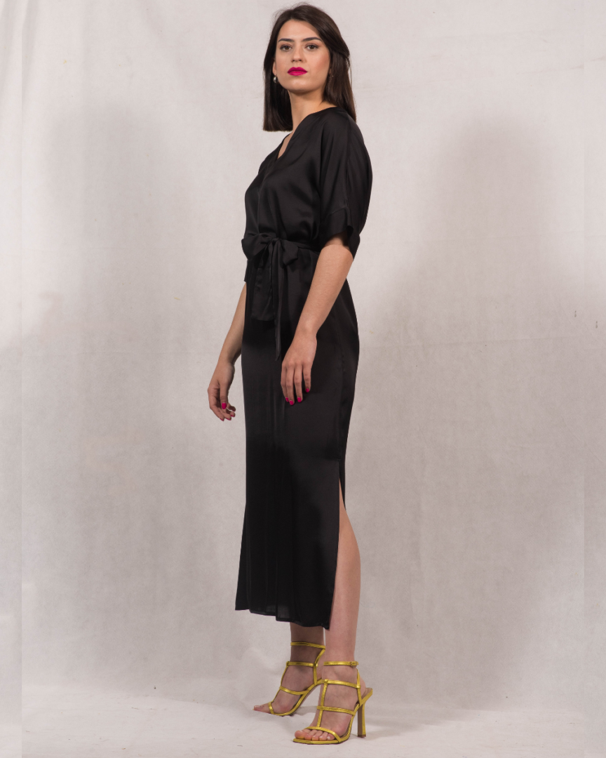 Φόρεμα μίντι με ζώνη | MaraDoro